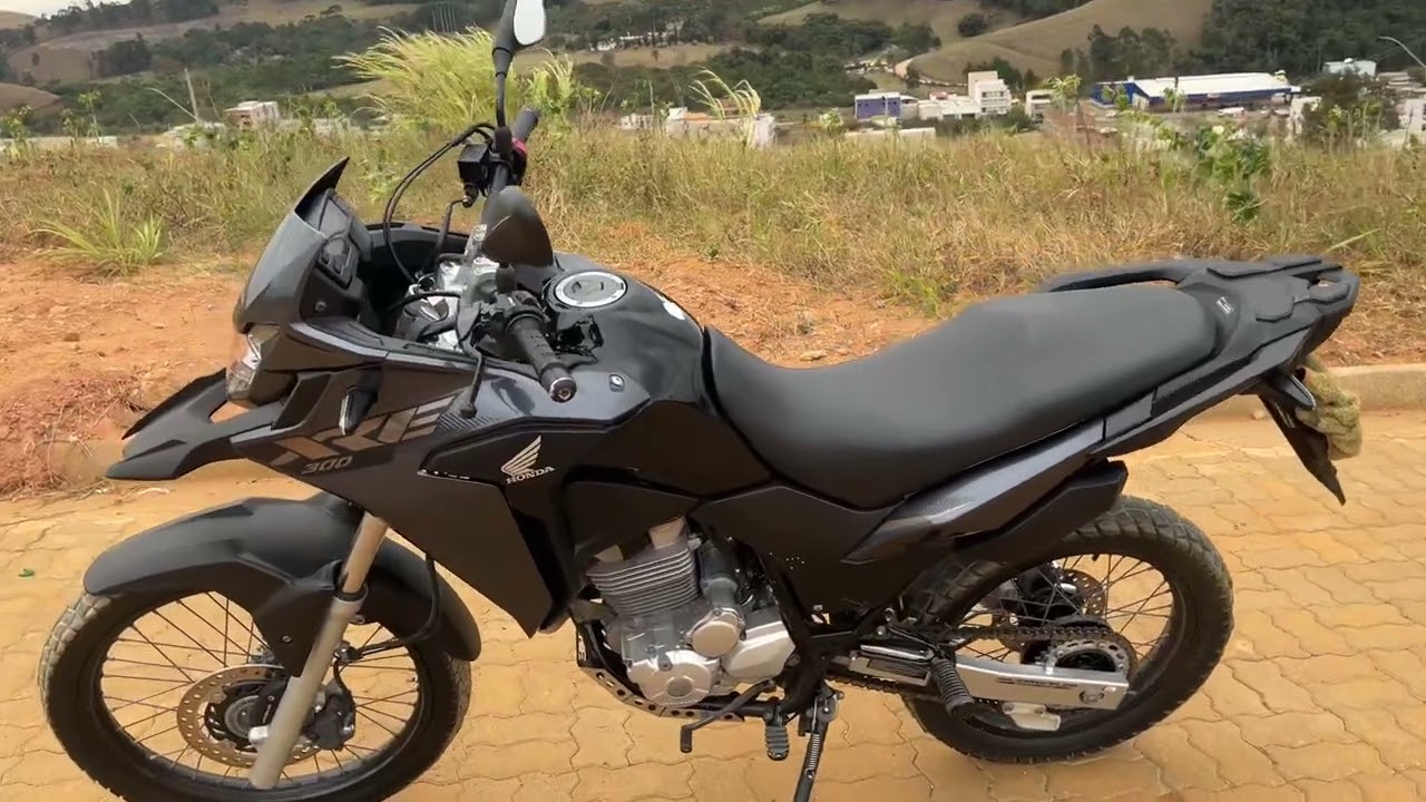 Honda XRE 300 2023: ainda vale a pena em 2025?