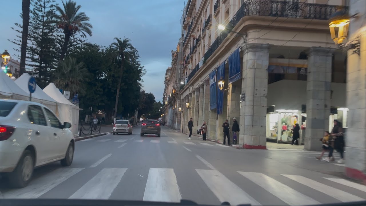 من وسط مدينة عنابة إلى المستشفى الجامعي جمال المدينة و البحر Algeria Annaba city