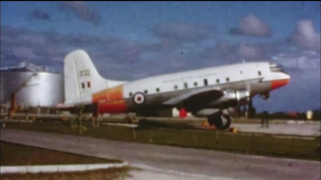 Transport Command Far East. Aircraft at RAF Gan, Maldives, 1968.