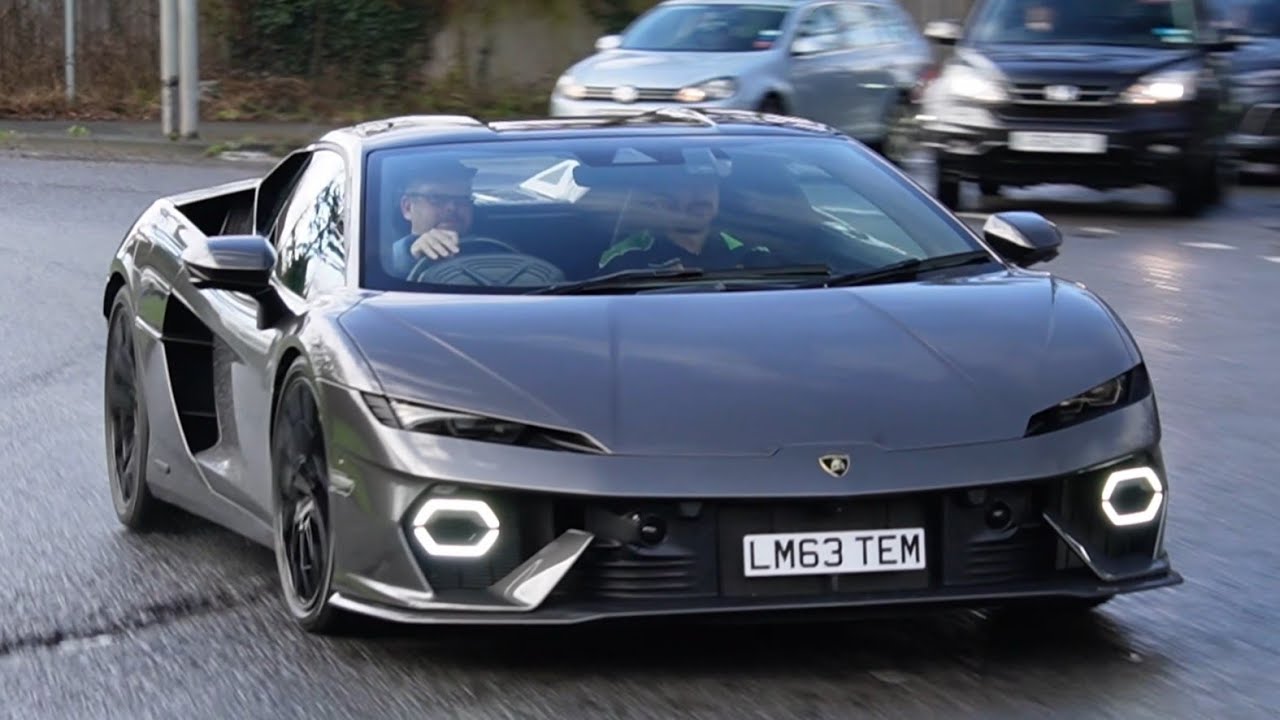 Supercars in Alderley edge (Lamborghini temerario, Ferrari 296, Lamborghini huracan, Porsche gt3 ×2)