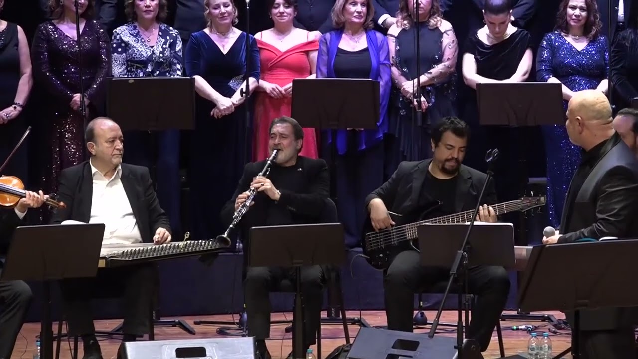 KESKİN BIÇAK KEMAL KÜLAH BESTE MÜZİK TOPLULUĞU SEZEN AKSU ŞARKILARI KONSERİ 