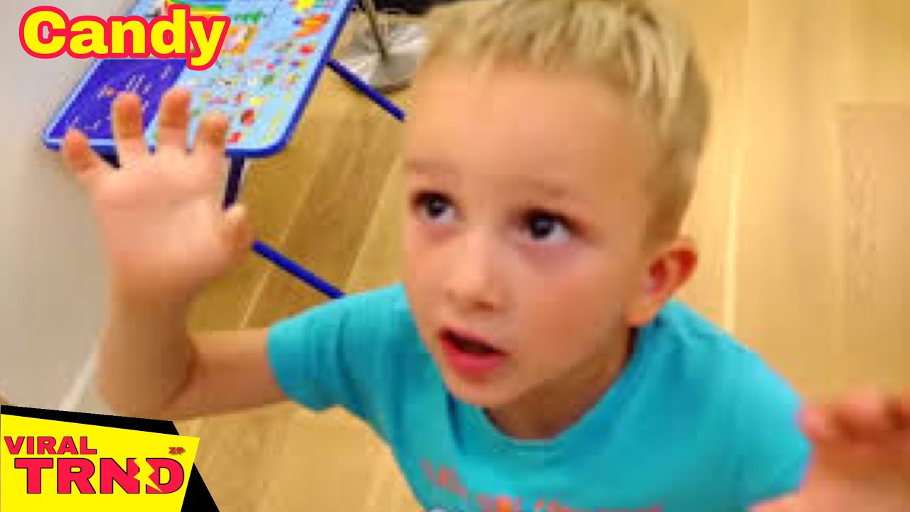 GIANT Candy Challenge | Biggest Candy Bar EVER! Fun and Crazy Kids Viral TRND