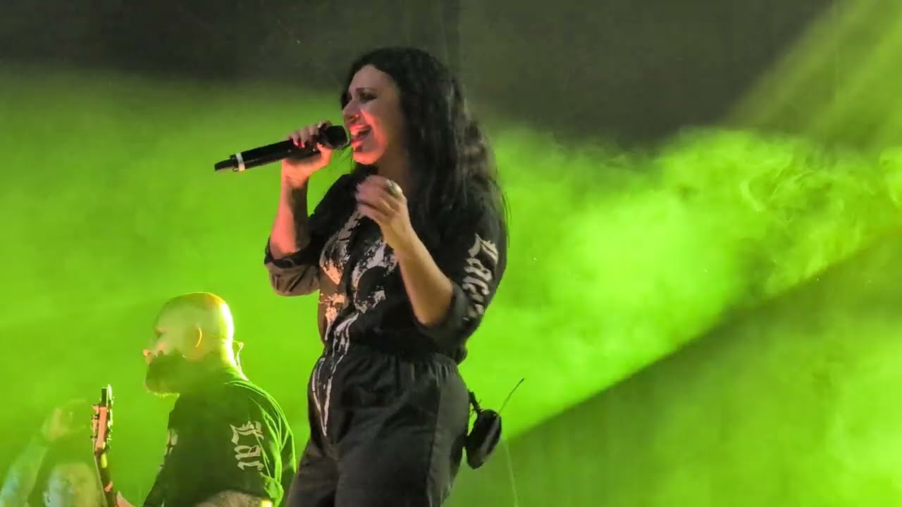 Lacuna Coil - Hosting the Shadow (Manchester 2024)