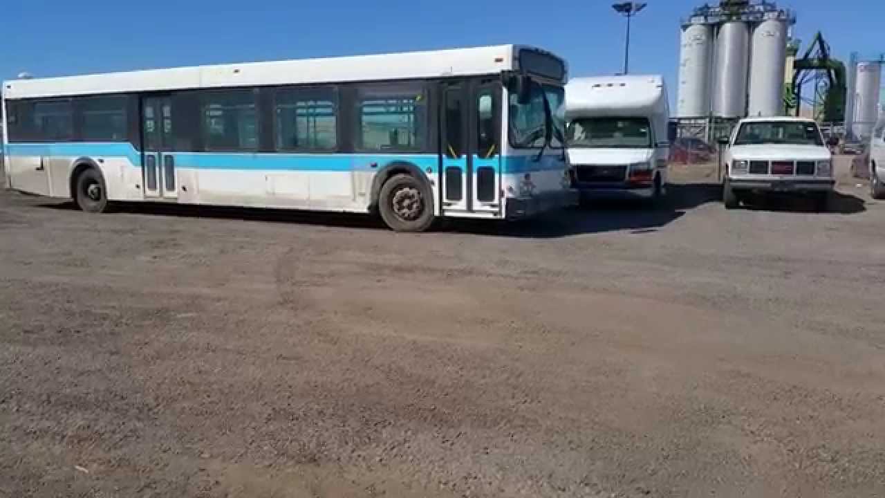 Lot 7091   2002 Newflyer 40' Low Floor Bus