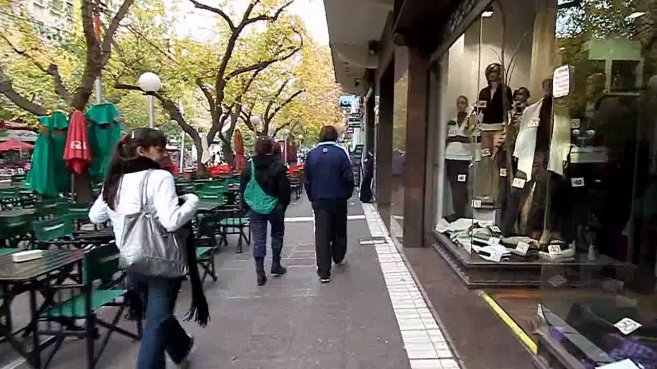 Por las calles de Mendoza Argentina,Thru the streets of Mendoza Argentina