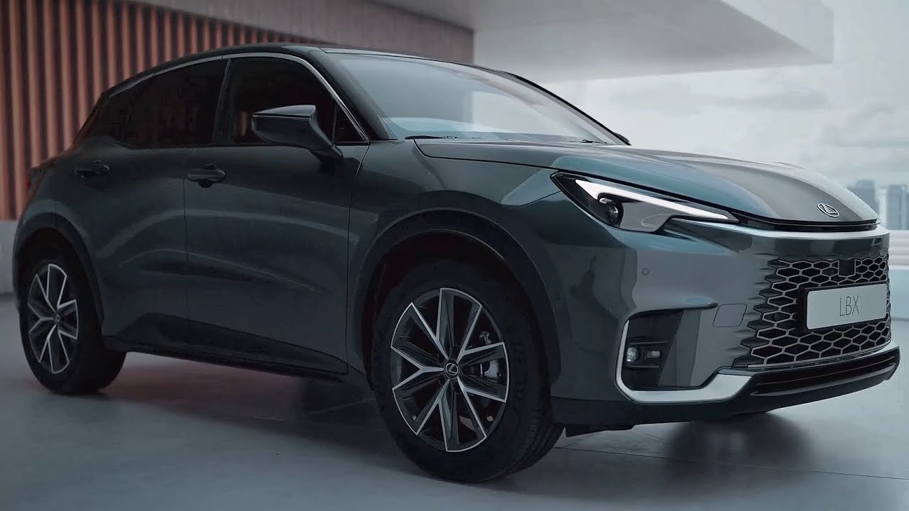 Новый Lexus LBX 2024. Самый маленький и доступный компакт кроссовер Lexus.