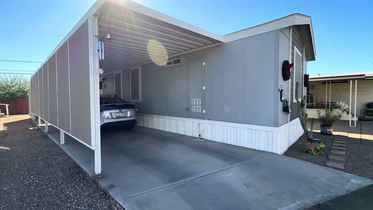 Affordable North Phoenix Living! Immaculate 2017 Cavco | Paradise Valley Ranch | Under $800 Lot Rent
