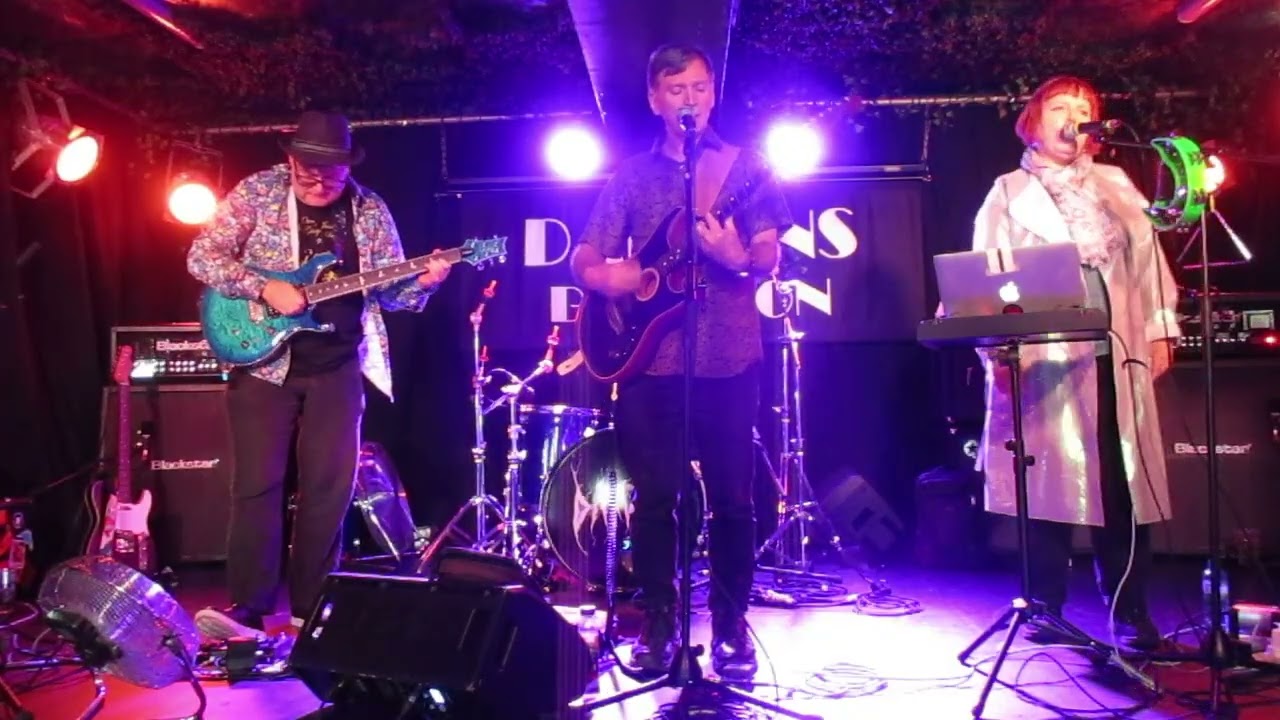 Stay - Hi? @ Daltons  21.9.2025 Brighton UK