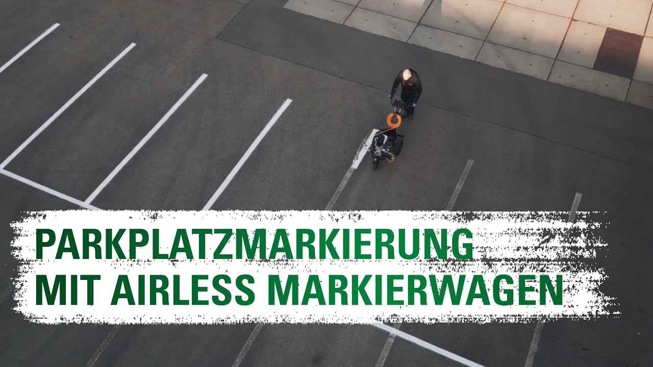Parkplatzmarkierung mit Airless Markierwagen