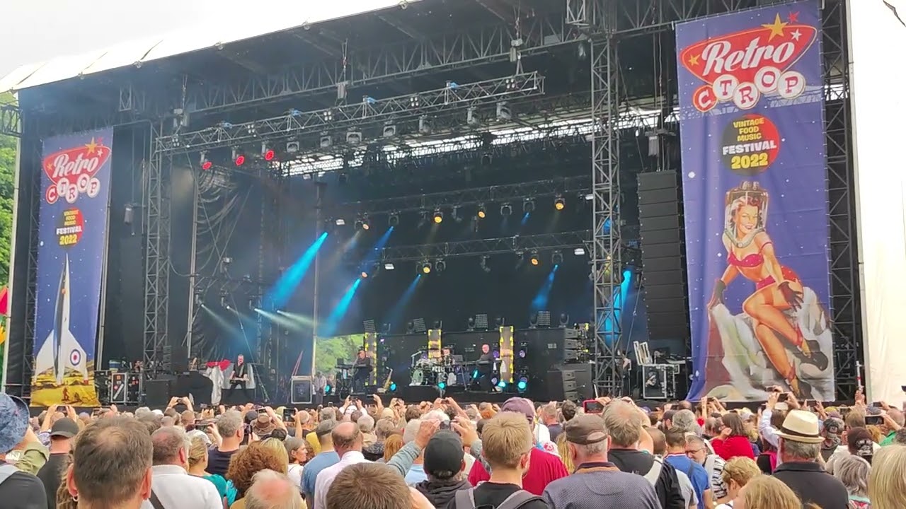 OMD / Orchestral Manoeuvres in the Dark - Enola Gay - Retro C Trop - Tilloloy - 26 juin 2022
