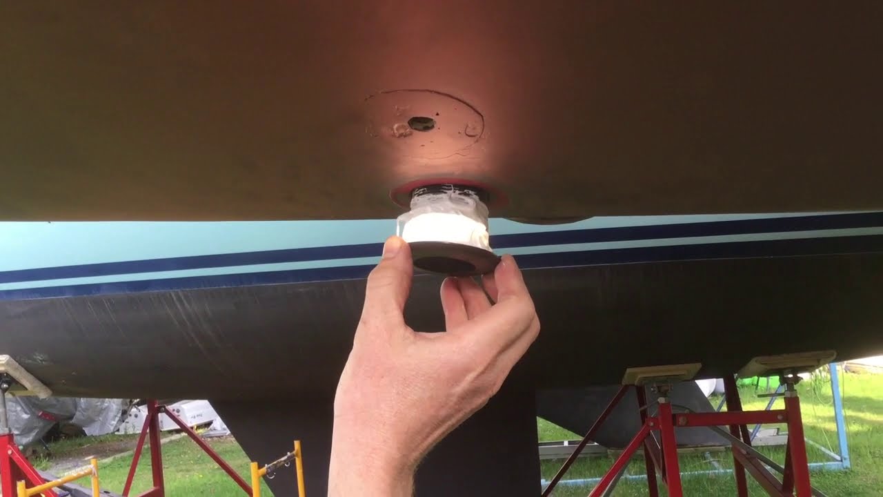 Install Raymarine Triducer