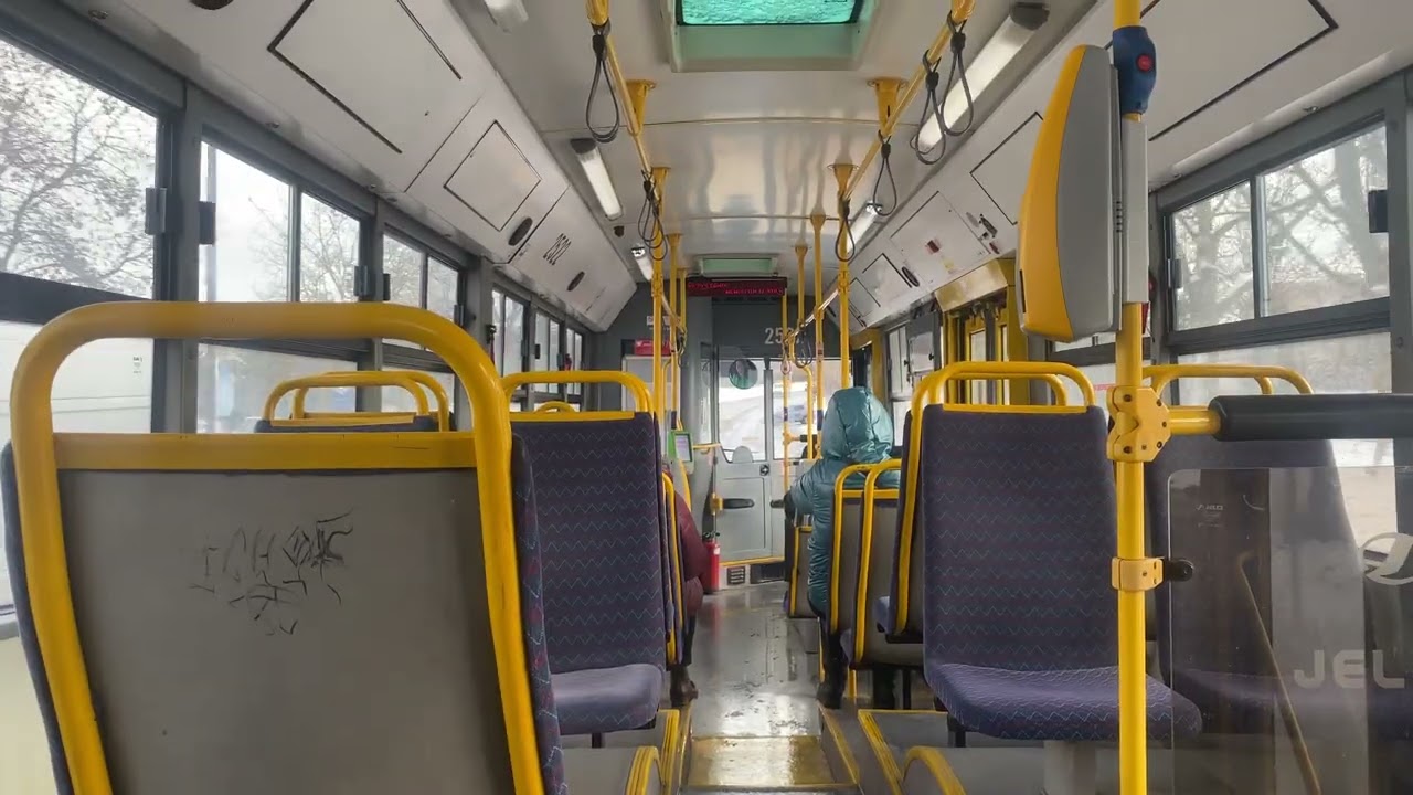 Przejazd Jelczem M121I4 #2522 MPK Lublin na linii 13