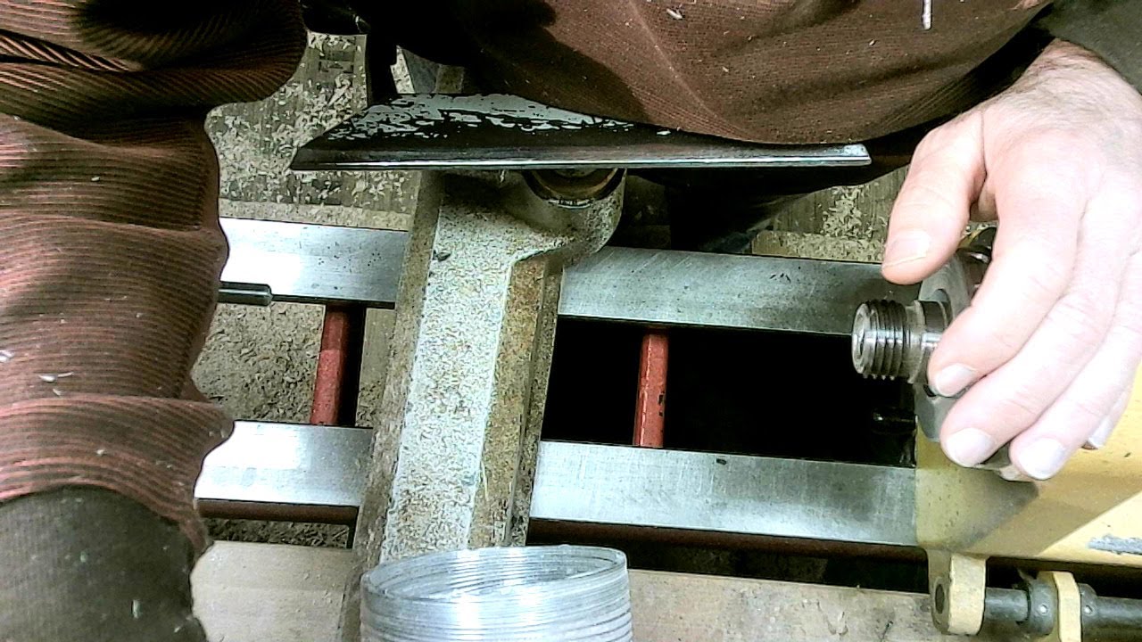 Drechseln eines Turmkreisels, komplett