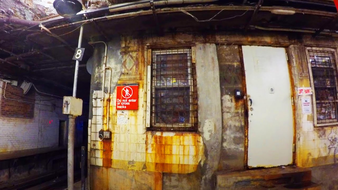 ⁴ᴷ The Ugliest NYC Subway Station: Chambers Street (J)(Z)