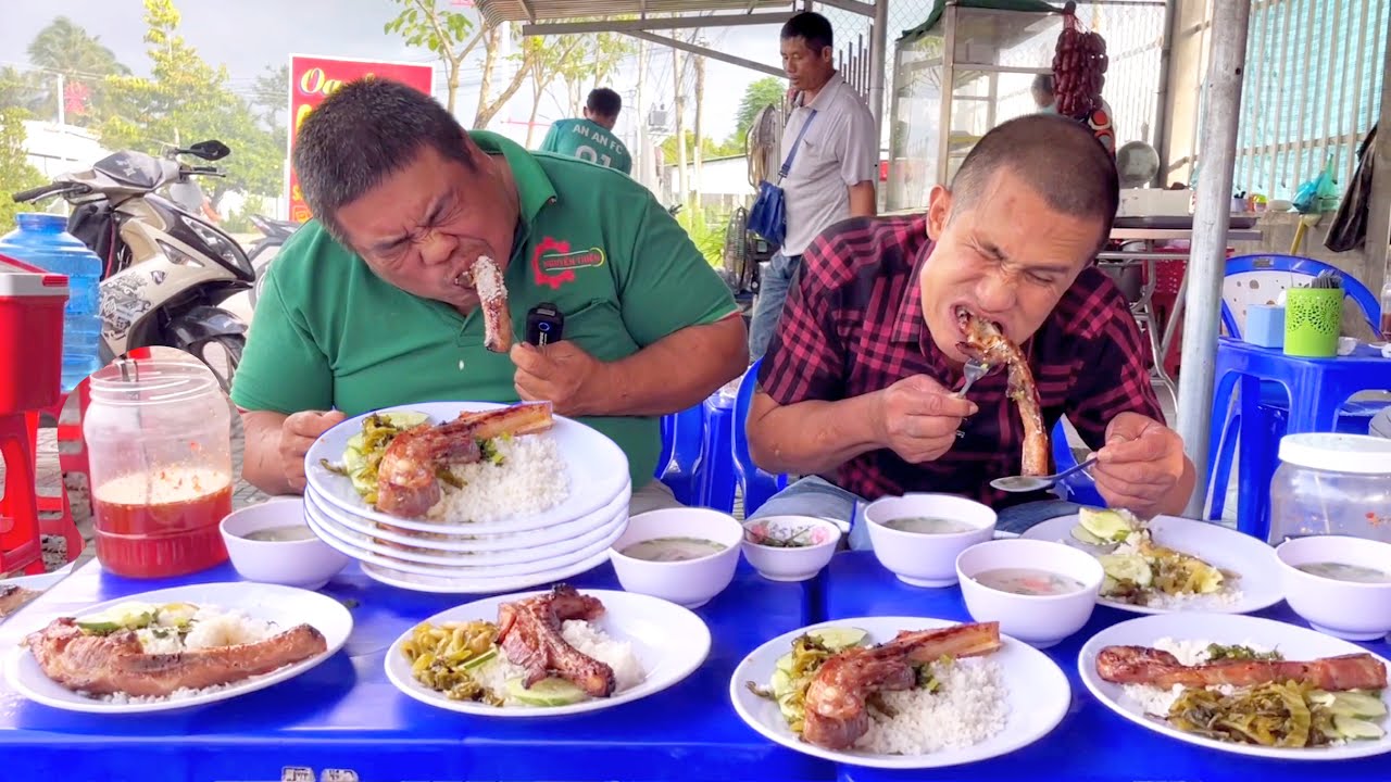 Chủ Quán Kêu Trời Khi Bán Cho Anh Tuấn Sumo 1 Bụng 50K