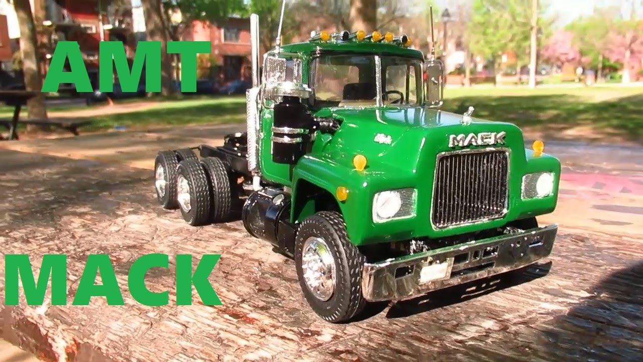 5 14 22 MY VINTAGE AMT MACK R SERIES MODEL KIT POJECT PART 2 COMPLETED