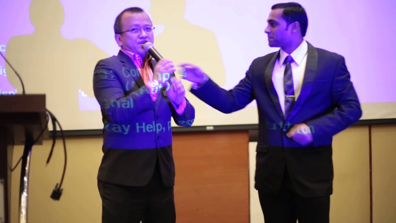 Anchor/MC/Emcee Abner Dias hosts Corporate event. Singapore national goes back with a smile