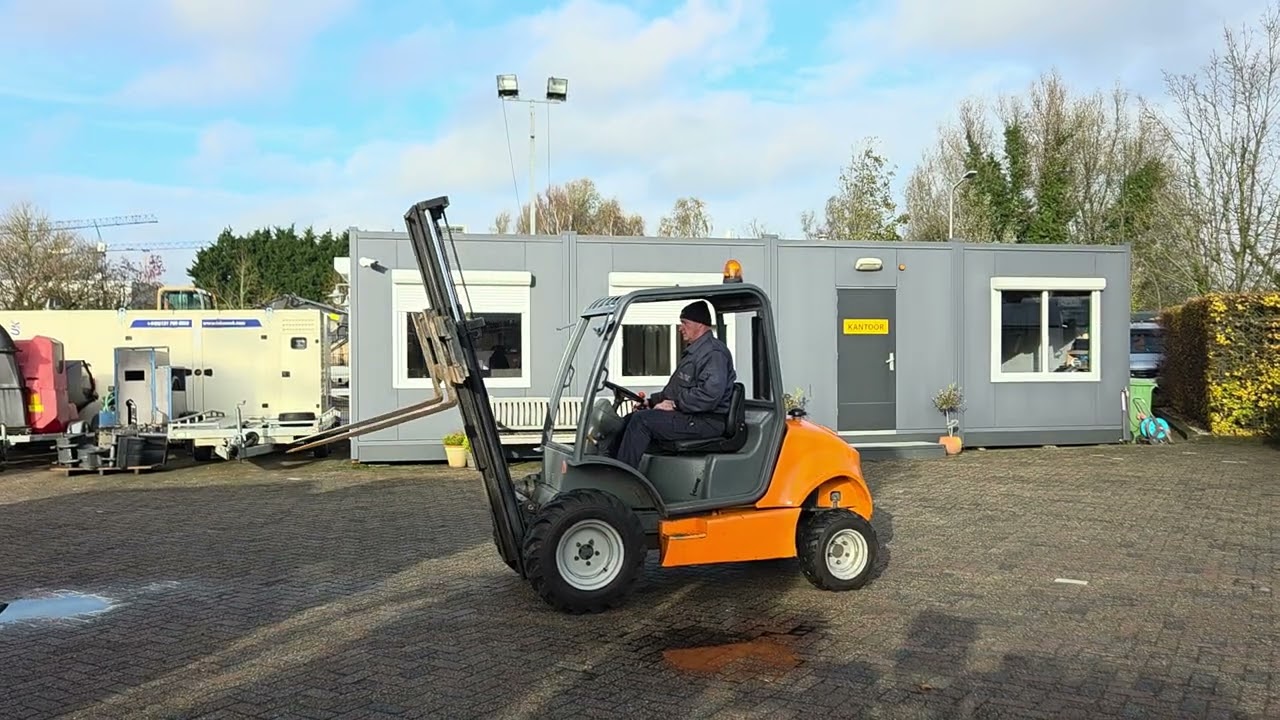 Ausa C150H, 2007, 4x4, met NL kenteken, duplex mast hefhoogte 2.50m, doorrij 2.01m, sideshift