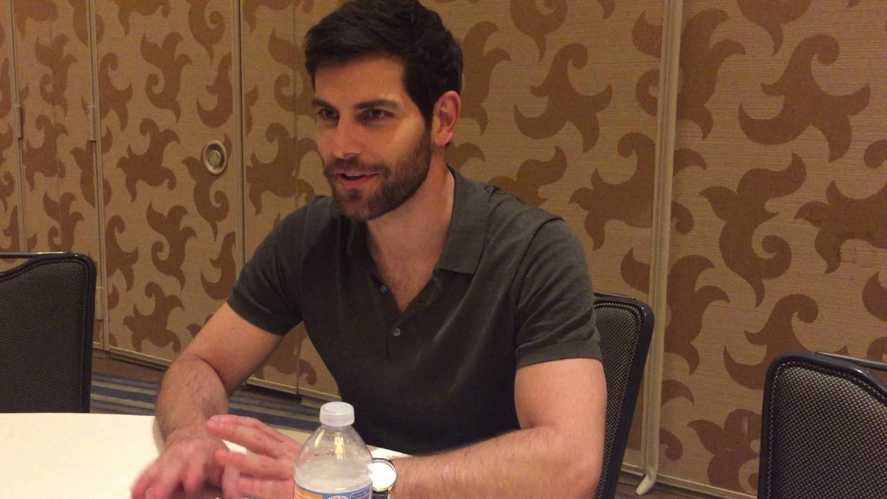 GRIMM: David Giuntoli On Acting vs. Directing - Comic-Con 2016
