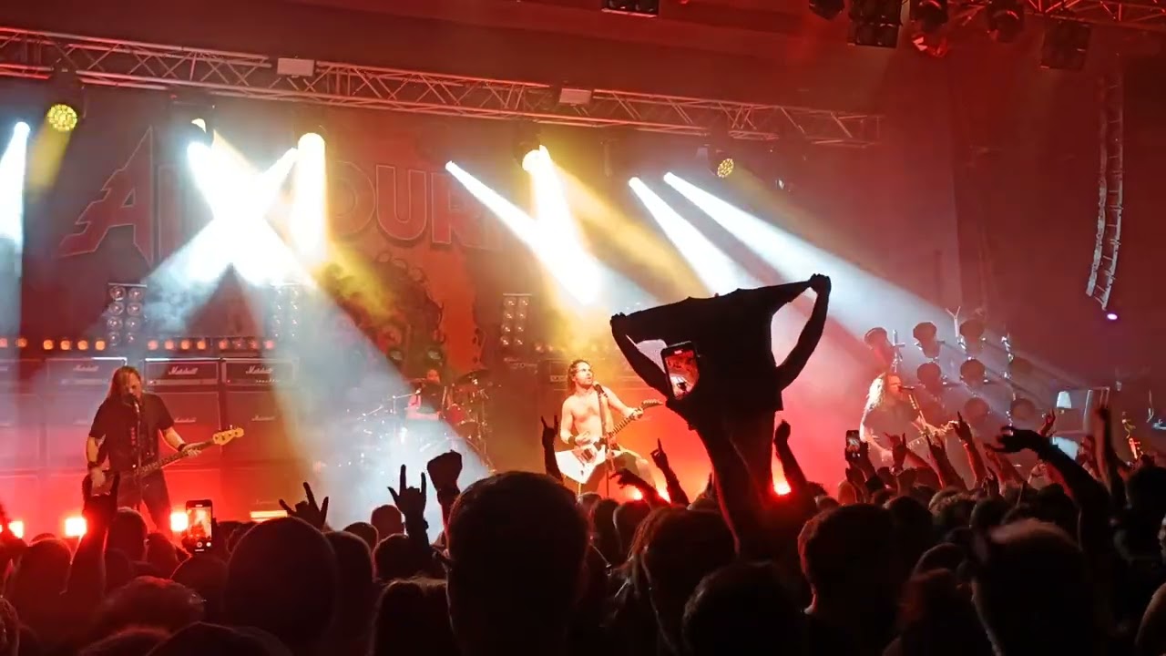Airbourne - Live It Up (Live at Manchester Academy 2023)