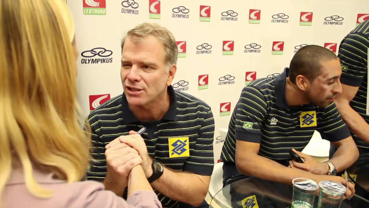 Por dentro da Liga - Sessão de autógrafos (SP)