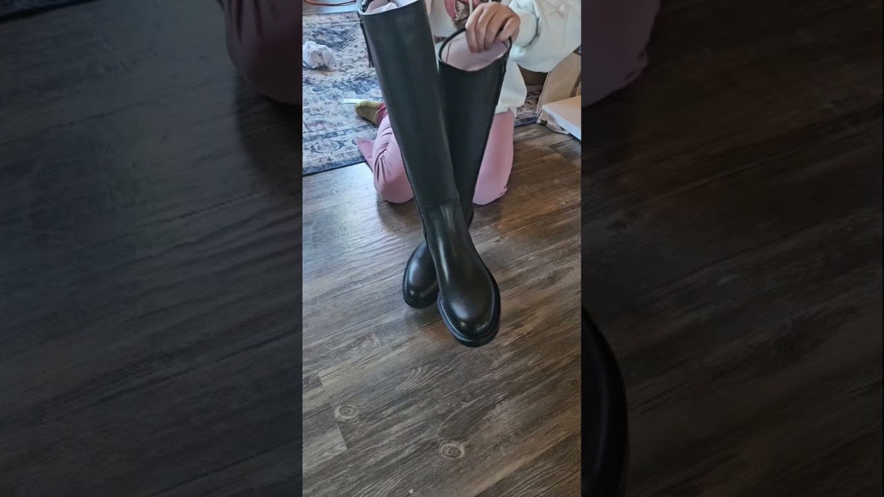 I GOT MY FIRST PAIR OF HORSE  RIDING BOOTS! #equestrian #horsegear