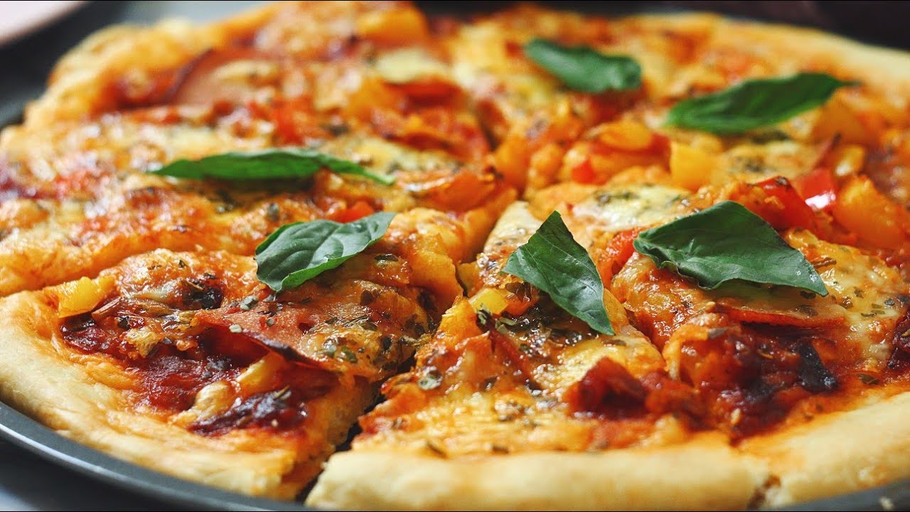 Homemade pizza/ pizza fait maison facile et rapide