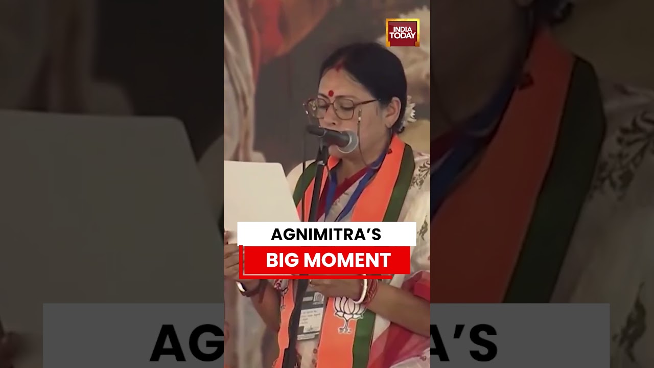 Governor RN Ravi Administers Oath To Agnimitra Paul As West Bengal Cabinet Minister #agnimitrapaul
