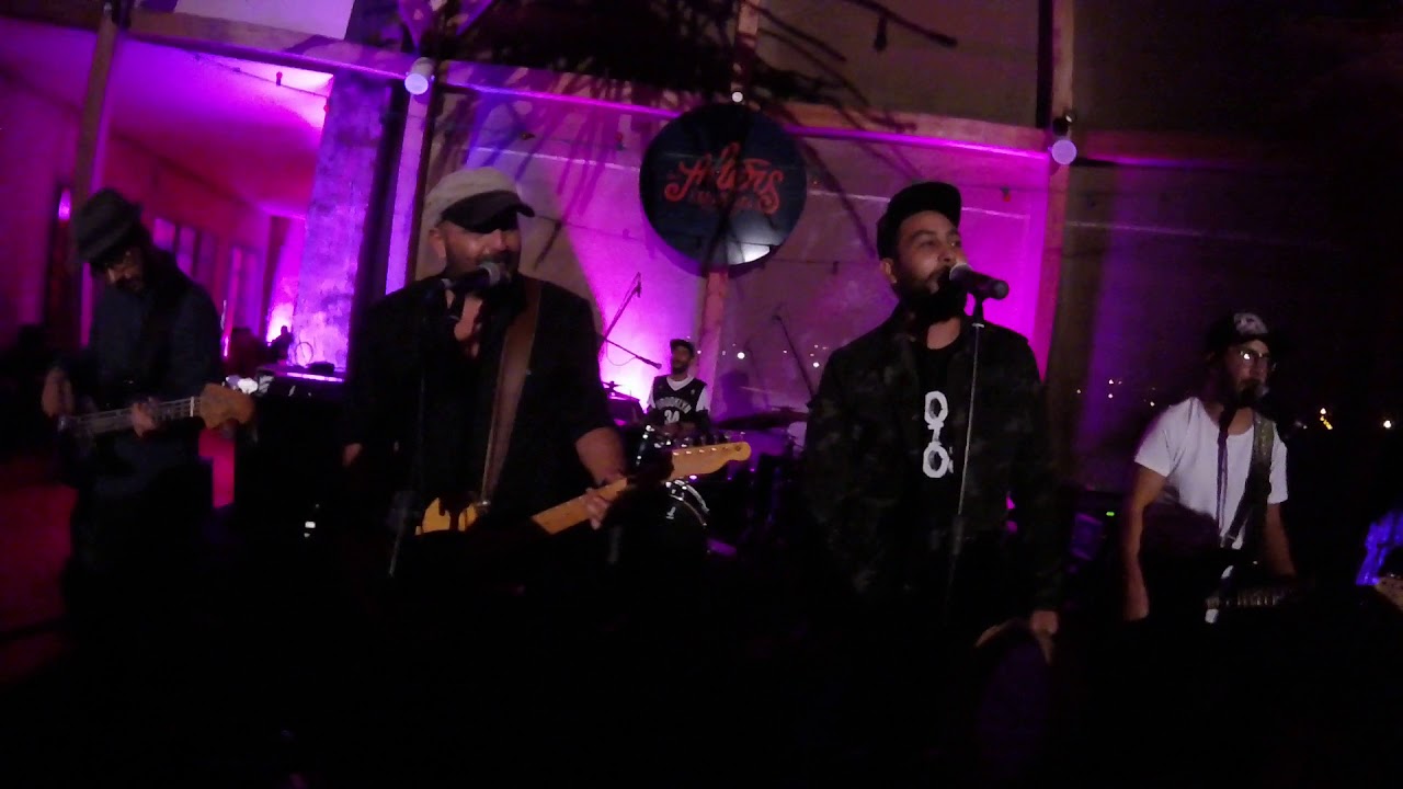 Kedba Bayna - Hoba Hoba Spirit Live 2017- Casablanca كذبة باينة