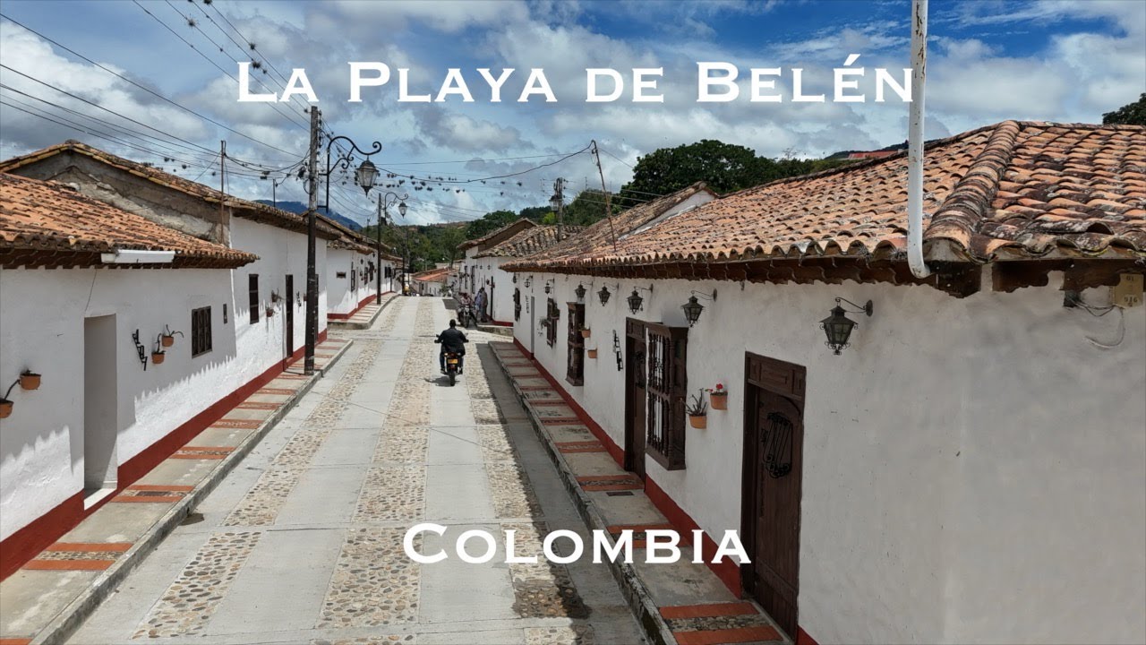 La Playa de Bel&eacute;n, Colombia.