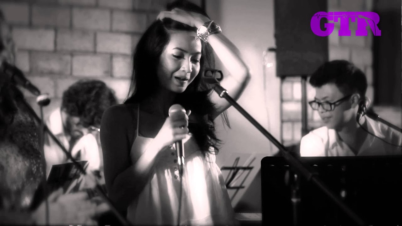 Work - Iggy Azalea (Live Cover ft. Ashley)
