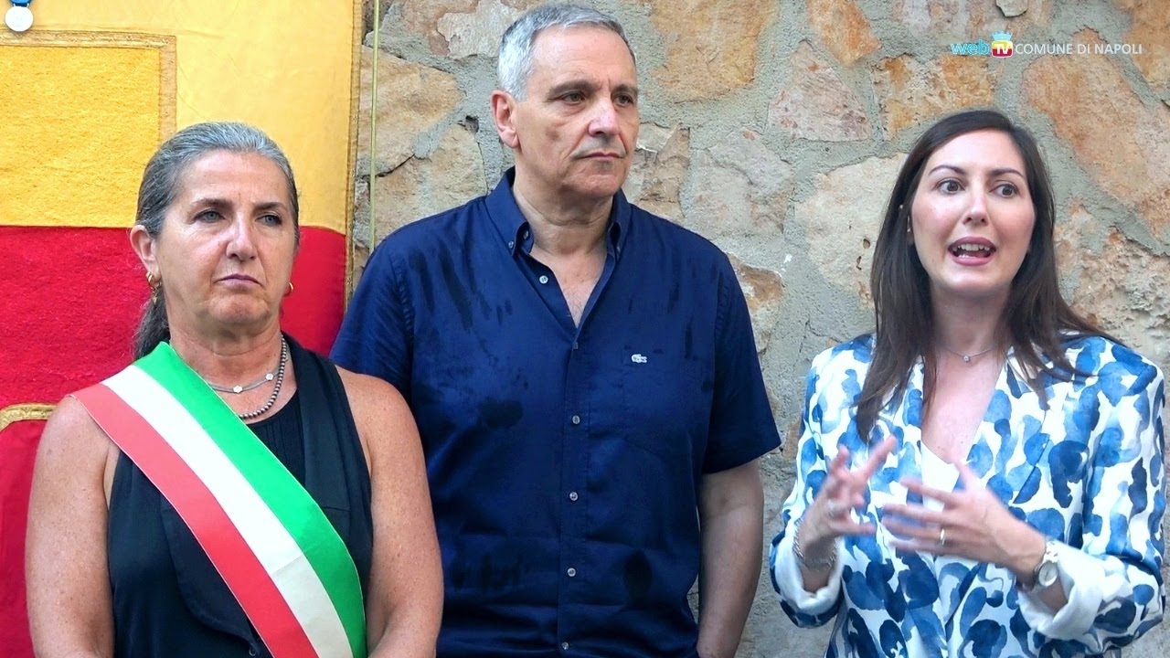«I’ te vurria vasà», una strada dedicata al poeta Vincenzo Russo