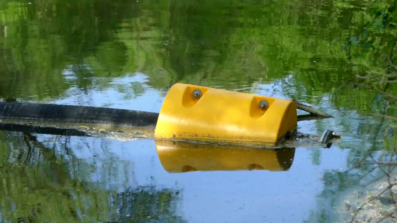Vigneux : la d&eacute;pollution du lac a commenc&eacute;
