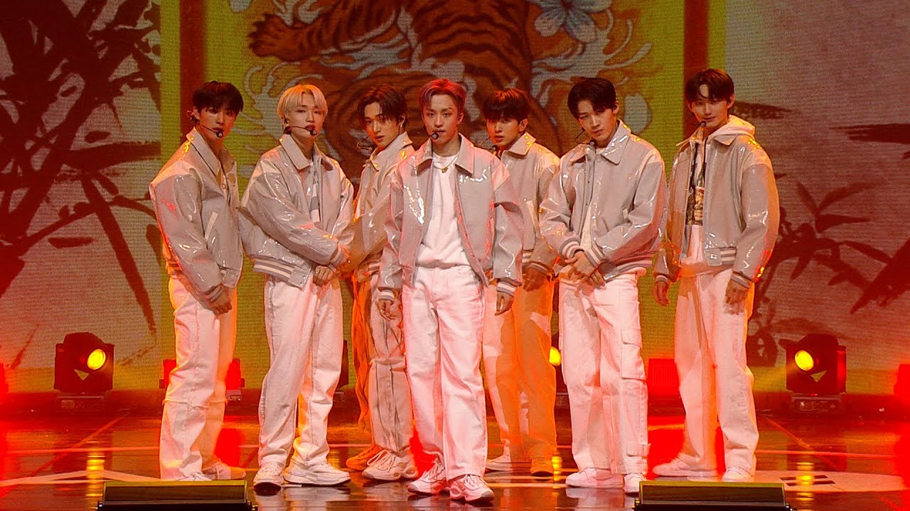 ATBO 2ND MINI ALBUM SHOWCASE [The Beginning : 始作] - 'ATTITUDE'