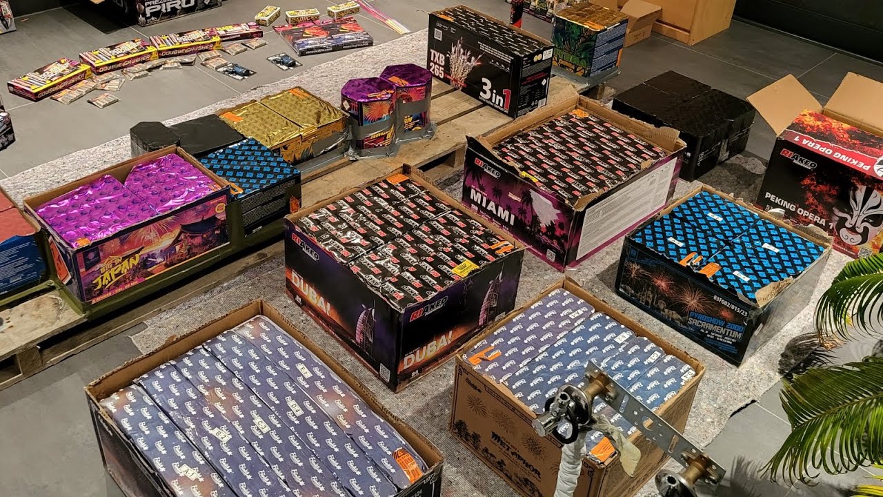 Das Heftigste 0 uhr Feuerwerk Funke/Iskra/Argento/Riakeo/Triplex/ABA/Zink F2,F3,F4 1800 Euro💥💥💥
