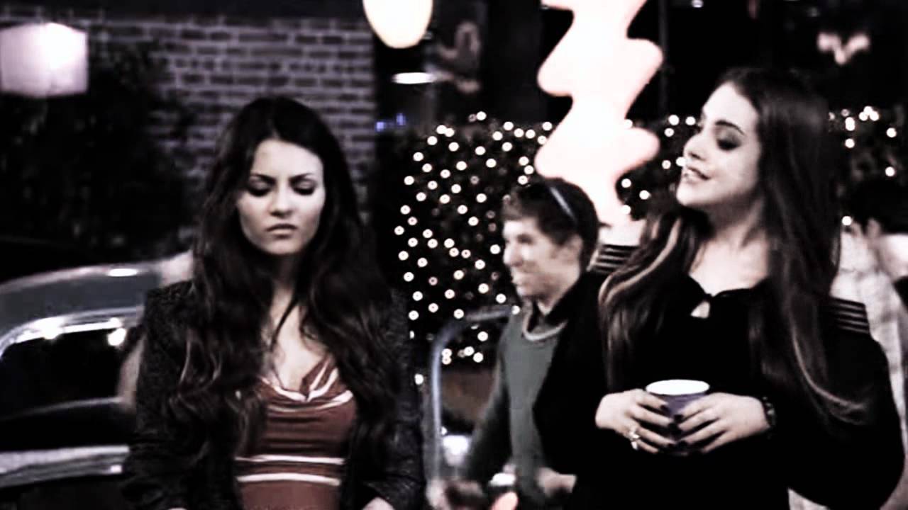 Meteor Shower - *Jade/Tori*