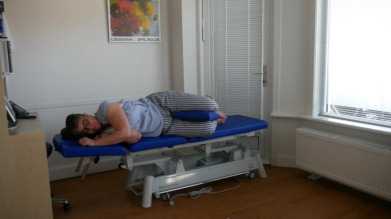 Omdraaien en uit bed komen