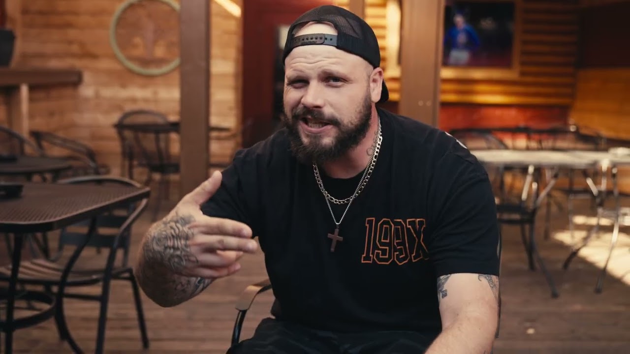 Mike Sons- Red Light Green Light (OFFICIAL MUSIC VIDEO)