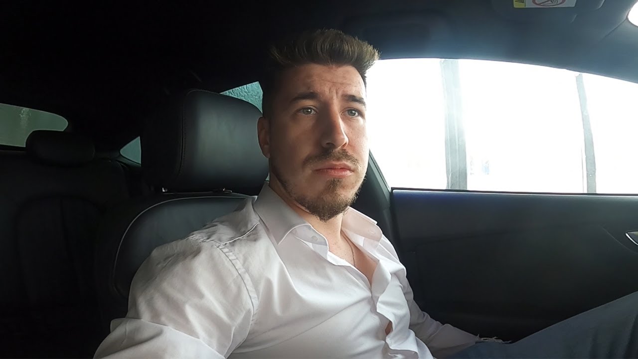 Hristos A Inviat! am ramas blocat in spalatorie | Paste Fericit!