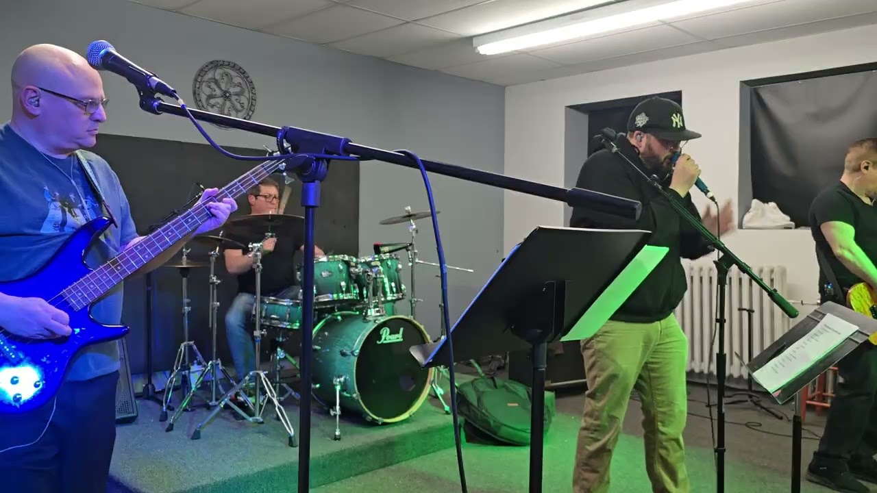 ROYAL RENEGADES cover We're an American Band #grandfunkrailroad #rockband #cover 