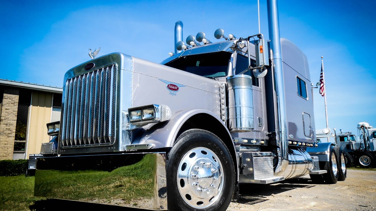 2007 PETERBILT 379 EXHD Tandem Axle Sleeper for sale