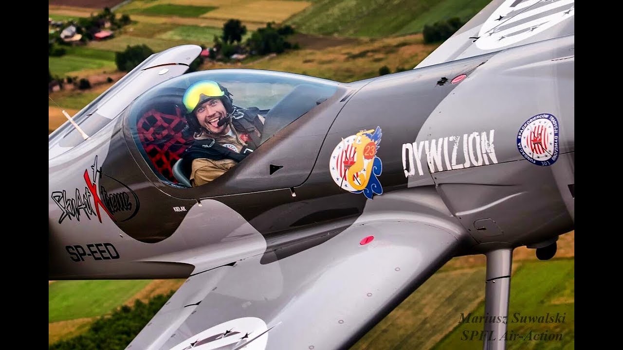 Artur Kielak - air to air perspectives with FF