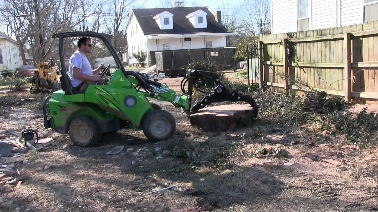Avant ALAP and 7015 Stump Grinding