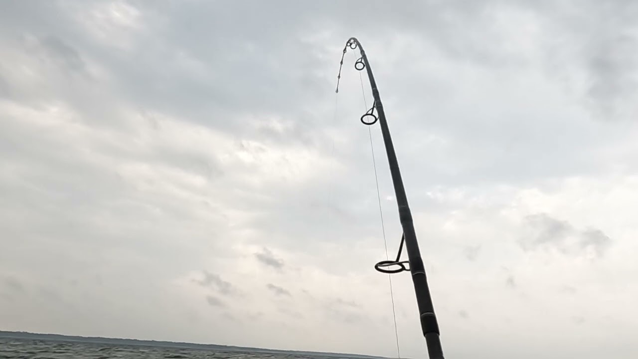 Lake Texoma striper fishing on Bad weather day.