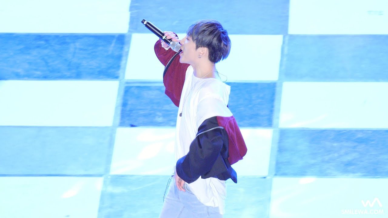 180509 WINNER 'AIR' 강승윤 4K 직캠 @경희대학교 국제캠 축제 4K Fancam by -wA-
