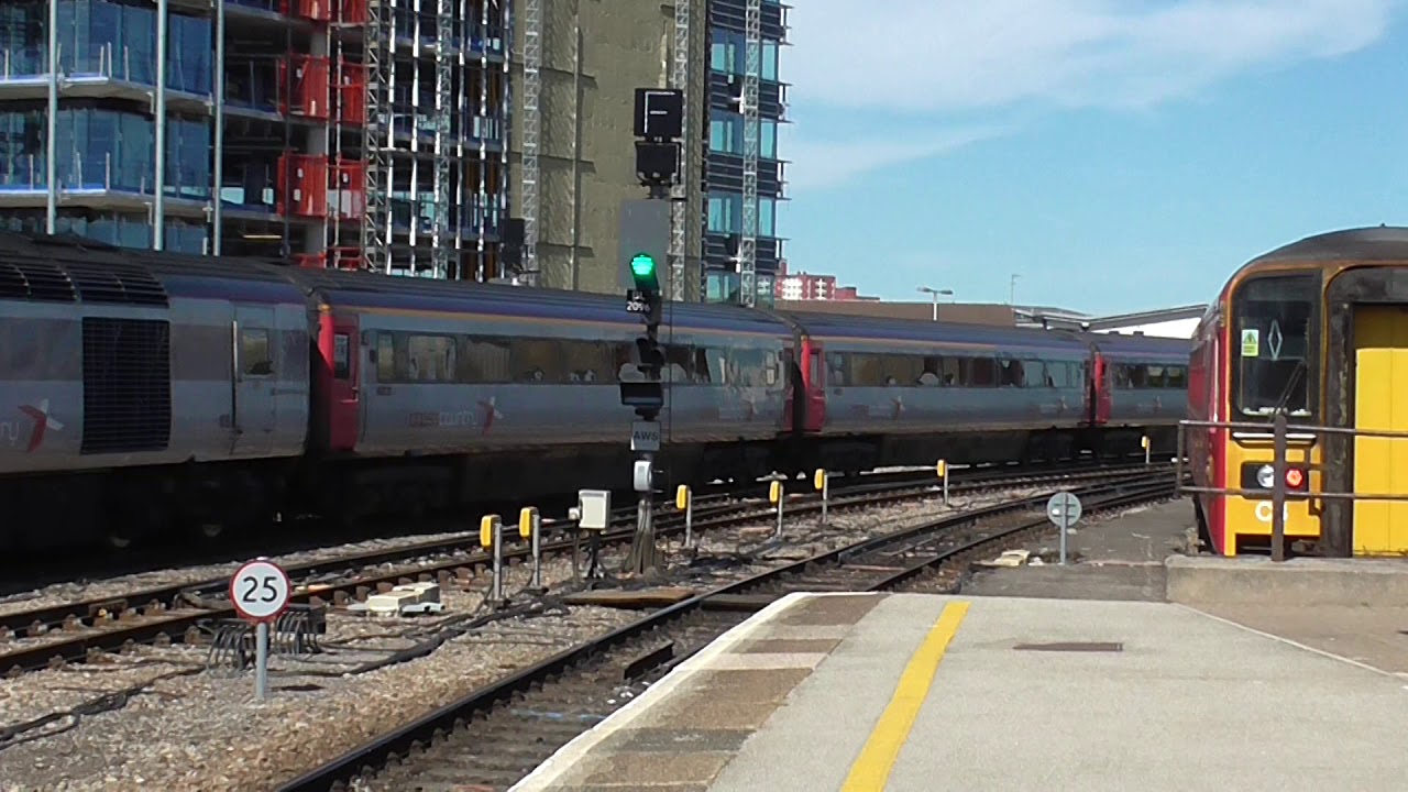 Crosscountry HST no's: 43378-43207 @ Bristol TM {1S53} 11/06/2018.