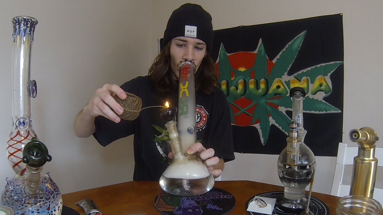 MORNING WAKE & BAKE BONG RIPS & ONE DAB!