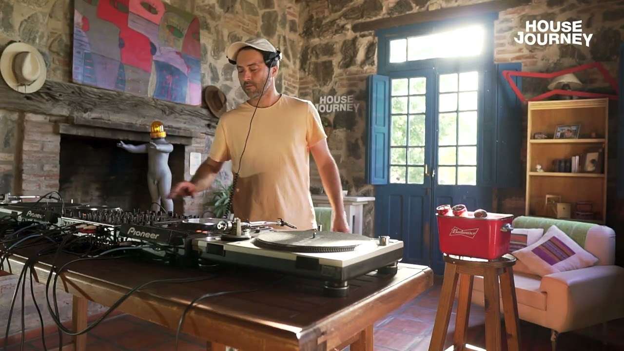 House Journey #4 - Ernesto Ferreyra