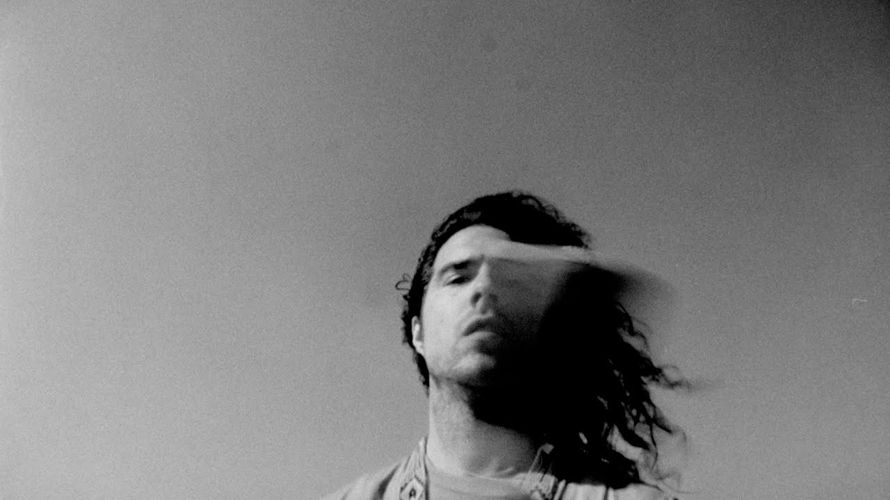 Jeremy Dutcher - Pomawsuwinuwok Wanakiyawolotuwok / ᐯᒪᐧᓱᐧᐃᓄᐧᐁᒃᐧᐊᓇᑭᔭᐧᐁᓓᑐᐧᐁᒃ (Official Music Video)