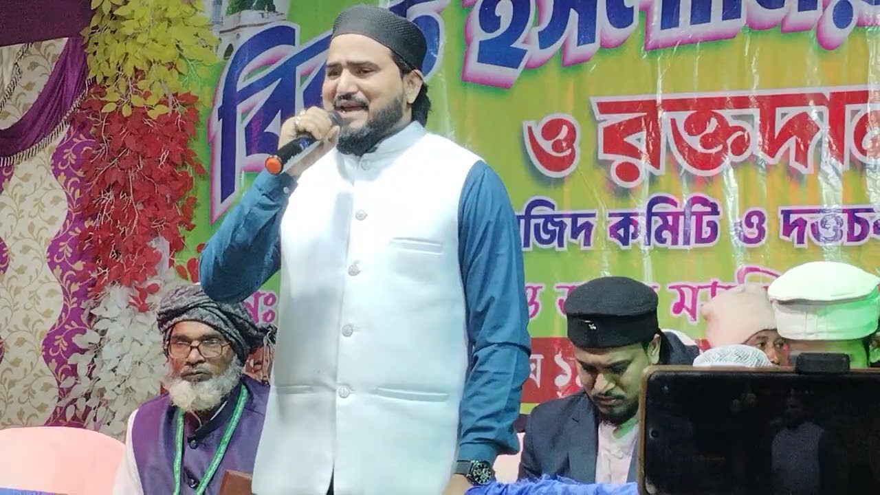 ঘুমিয়ে যারে লাল আমার কিছু নেই তোকে দেওয়ার আবুল কালাম